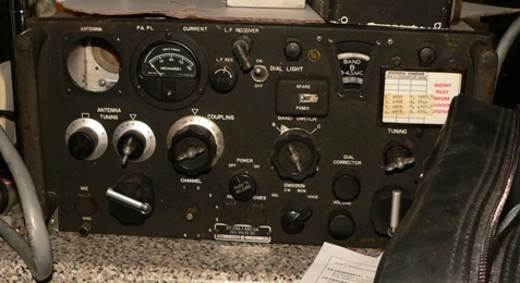 Collins R-298A/ARC-2